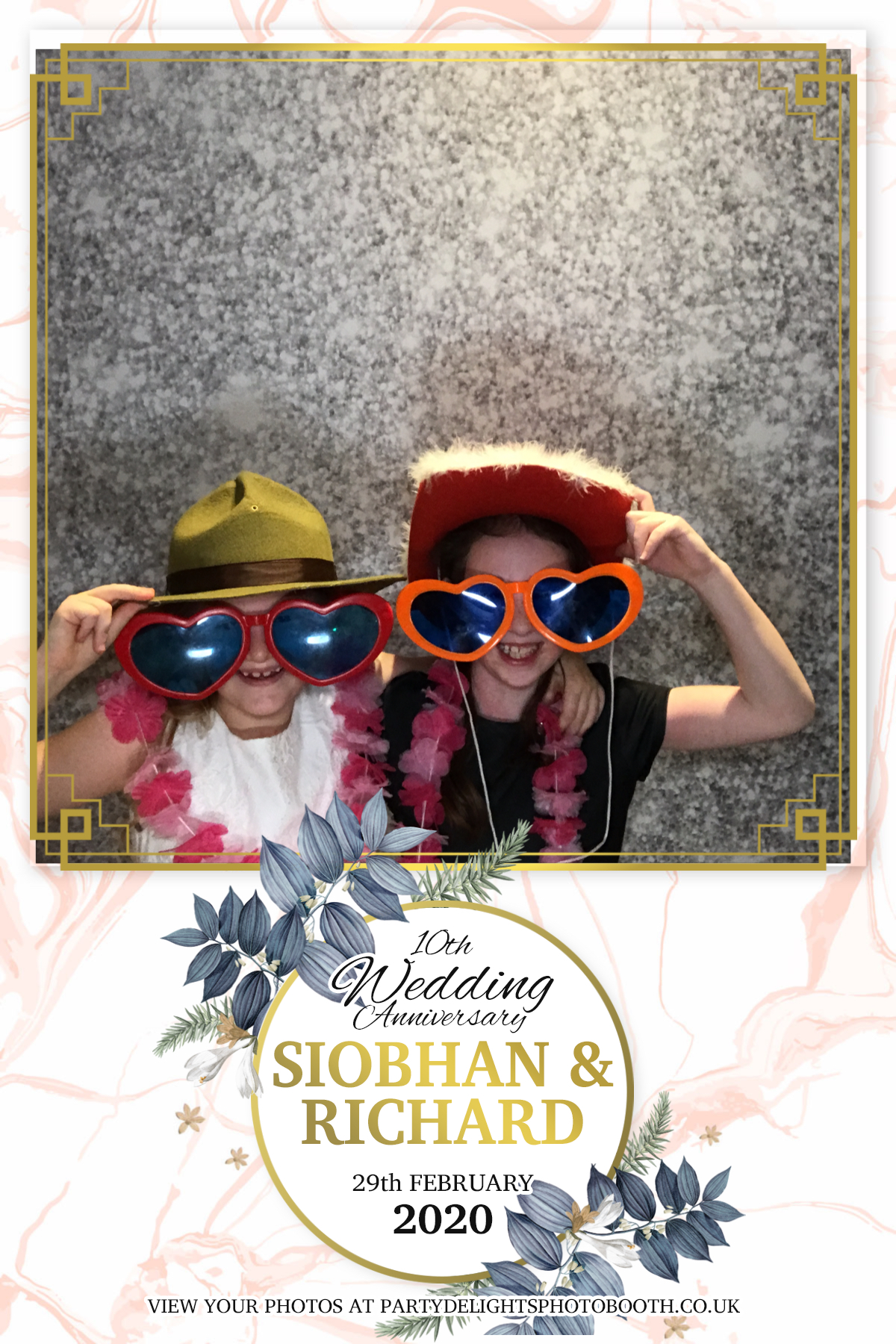 Siobhan and Richards Vow renewal  | View more photos from the event at gallery.partydelightsphotobooth.co.uk/u/PartyDelightsPhotoBooth/Siobhan-and-Richards-Vow-renewal